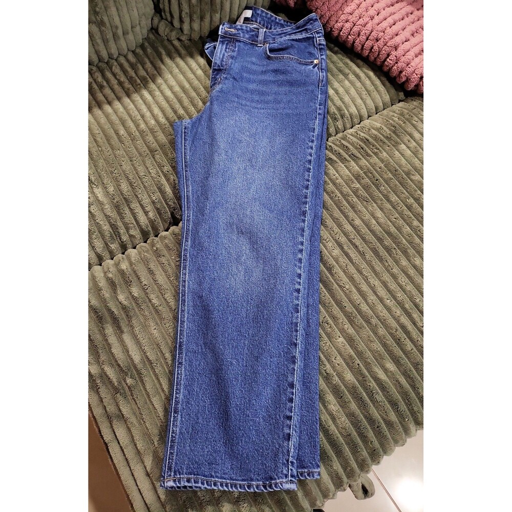 Woman's jeans